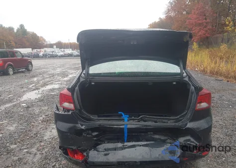 2019 Hyundai Elantra Limited z USA, uszkodzony, nr VIN 5NPD84LF3KH467758